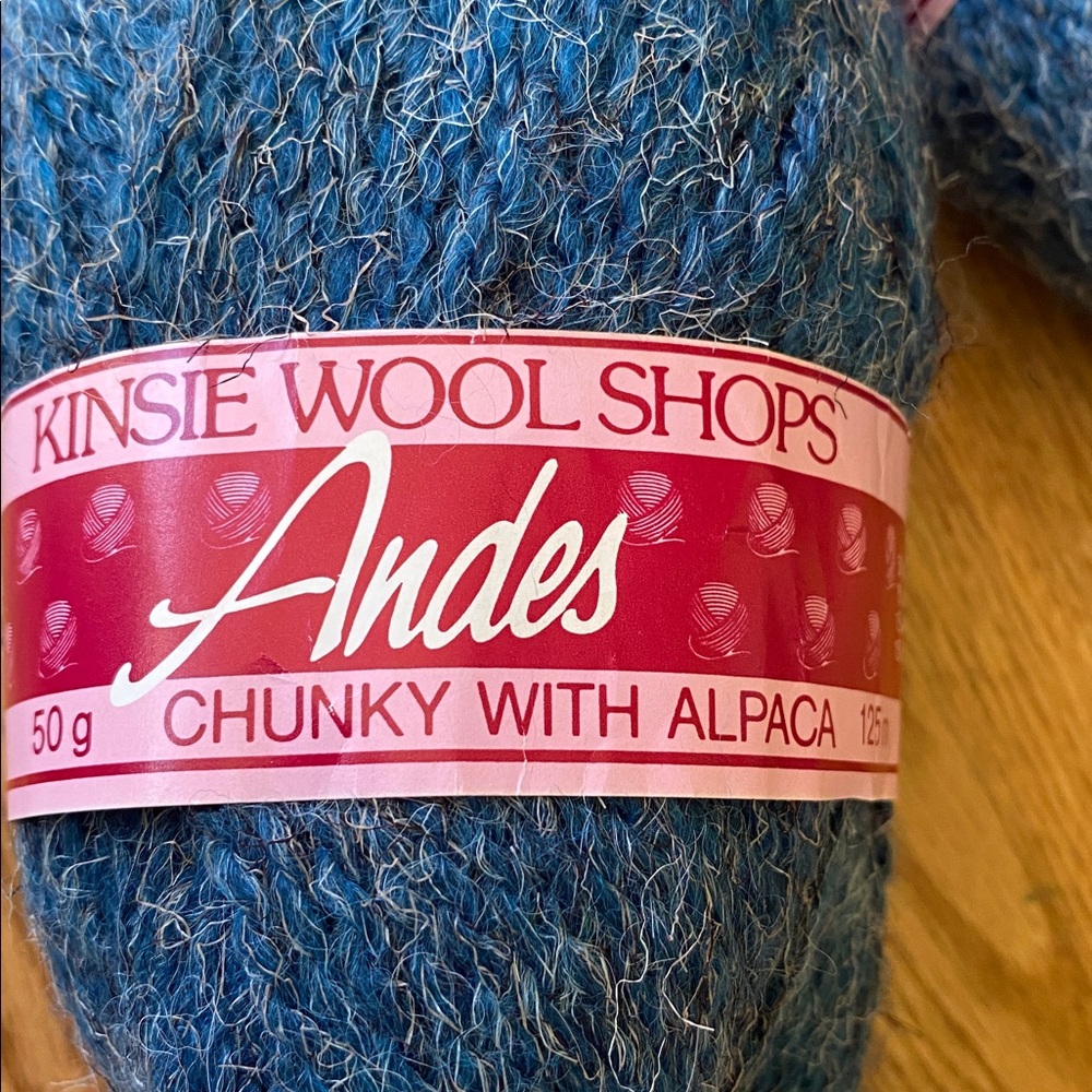 Kinsie Wool Shops „Andes“ Chunky with Alpaca 4 Skeins - Picture 2 of 7